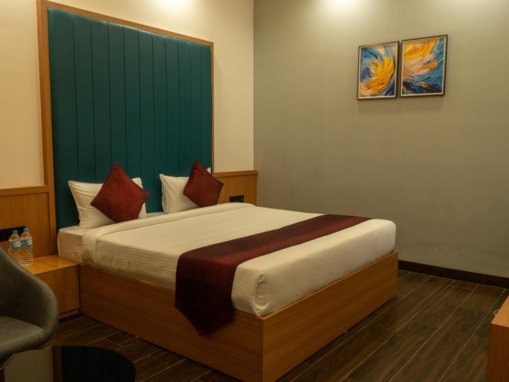 Hotel Alba Inn, Indore Esterno foto