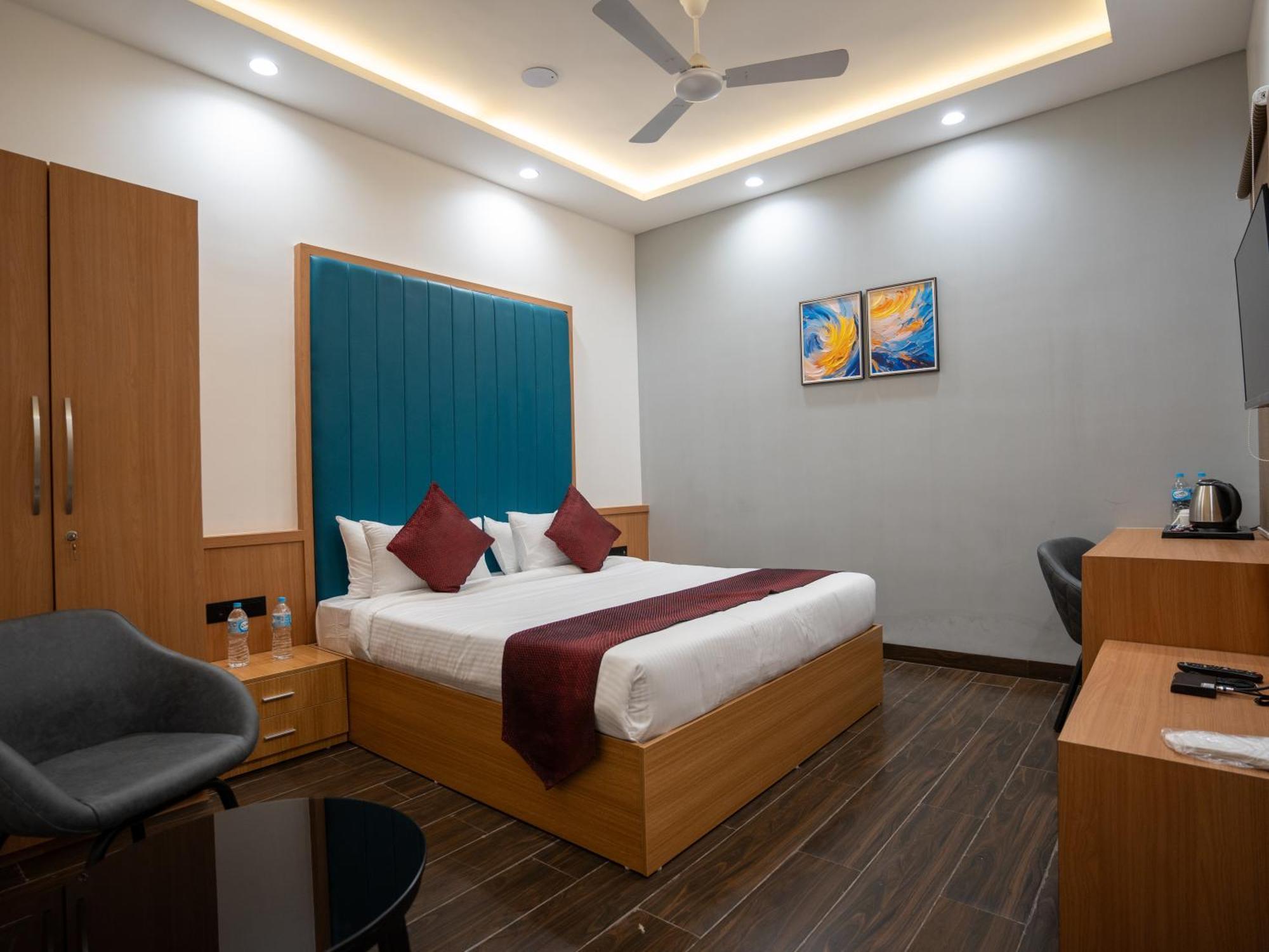 Hotel Alba Inn, Indore Esterno foto